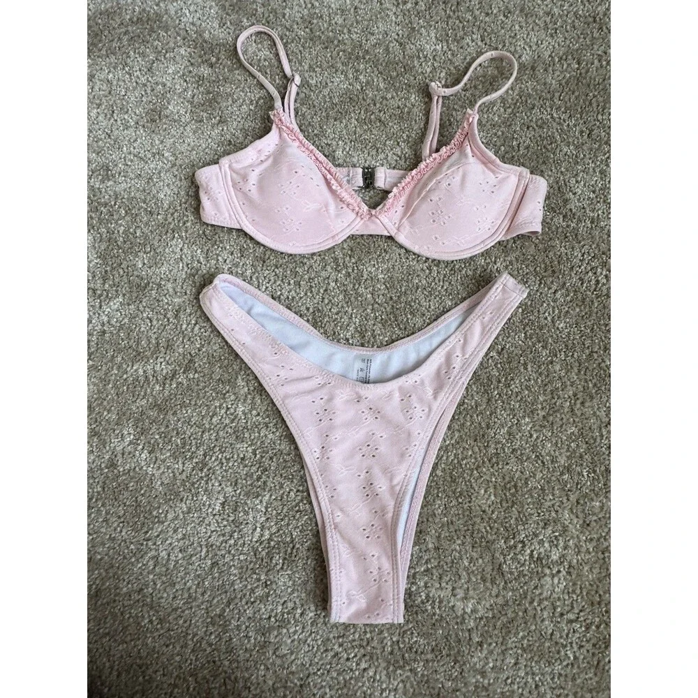Boutine LA–inspired Pink Floral Bikini Set – Size Small